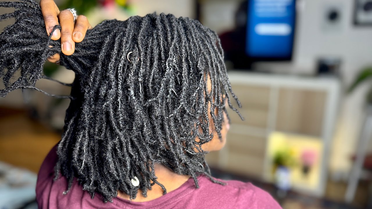 FRISOTTIS & PETITS CHEVEUX QUI RESSORTENT DE LA LOCKS 😩 | MICROLOCKS | ENTRETIEN ET CONSEILS