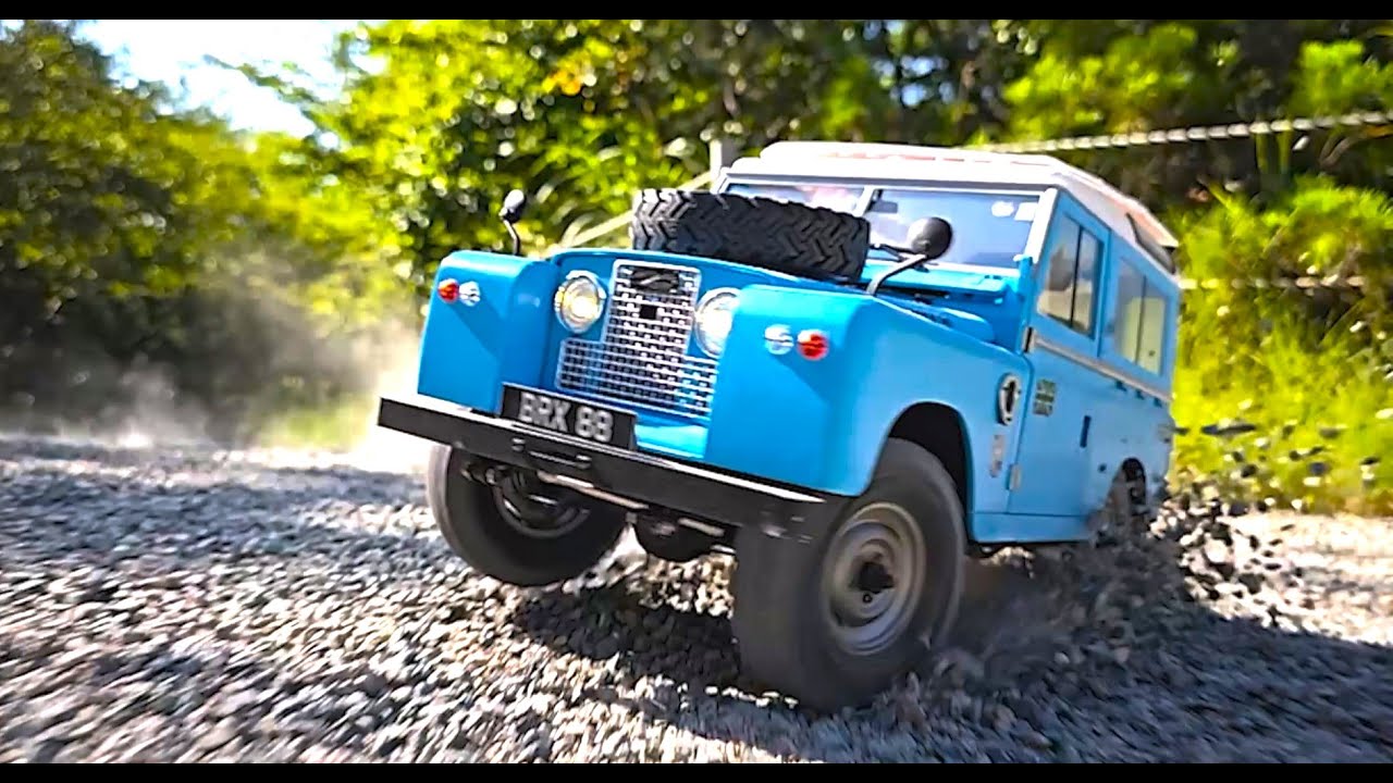 Boom Racing Land Rover® Series II 88 Station Wagon Kit for BRX02 88 - #cinematic #offroad #4x4 #toys