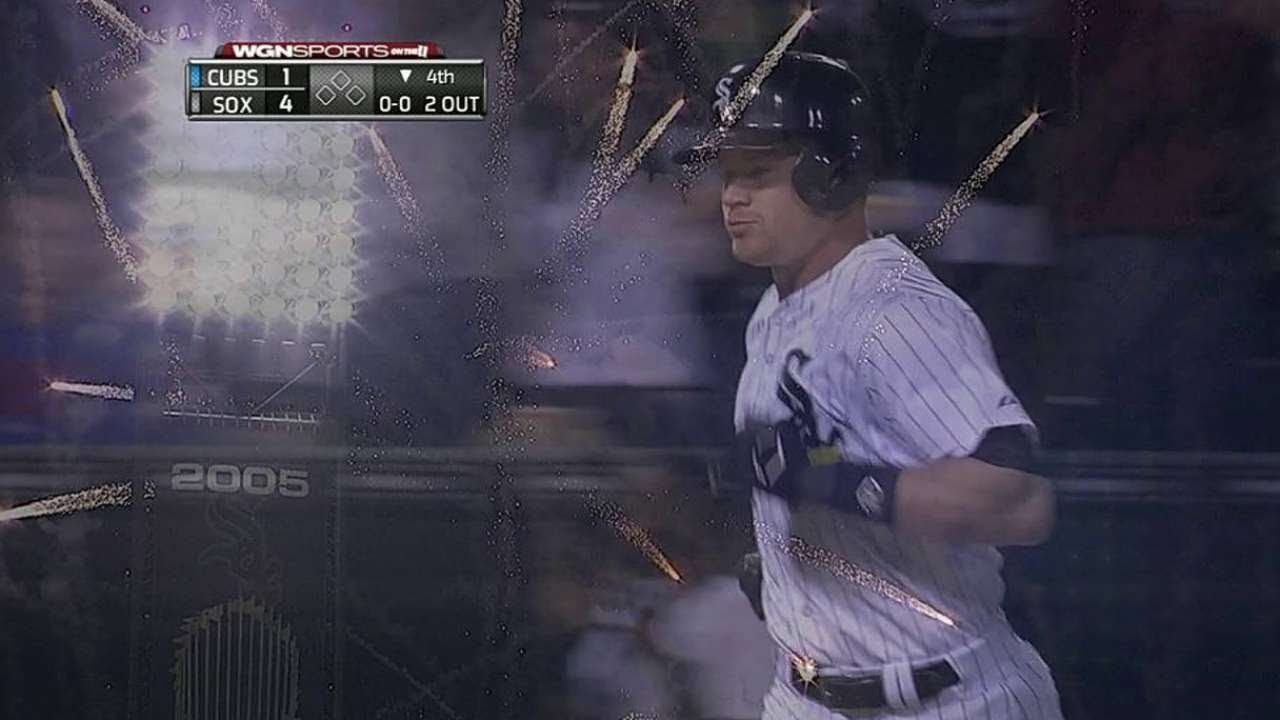 Beckham launches a three-run home run