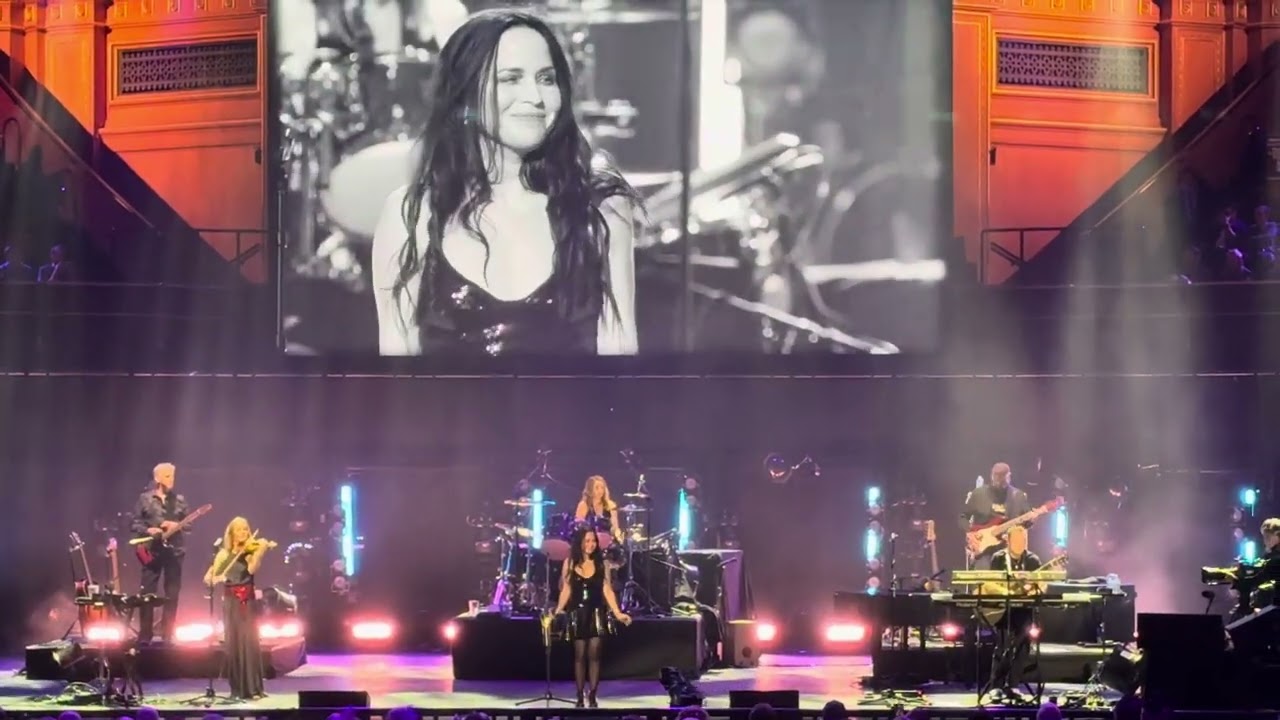 The Corrs - Radio - Royal Albert Hall, London - 28th March 2025