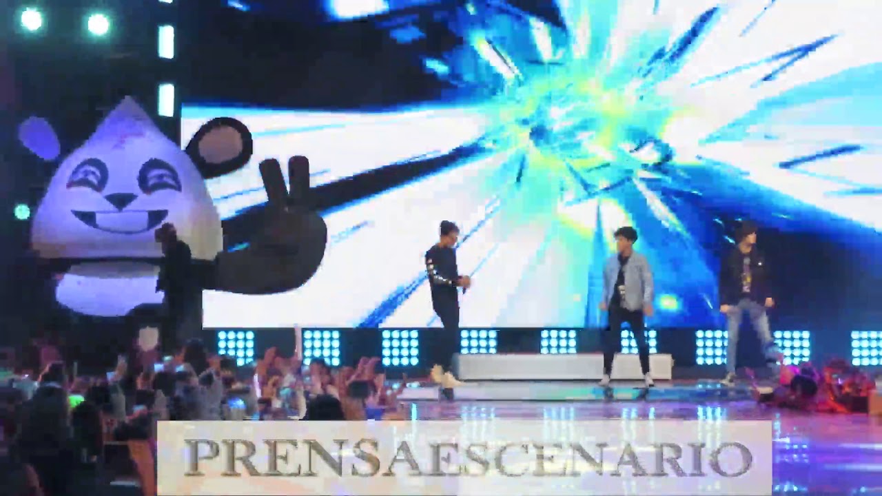C D 9 -  PERFORMANCE - PREMIOS - TU AWARDS - ARENA CIUDAD DE MEXICO - 2017