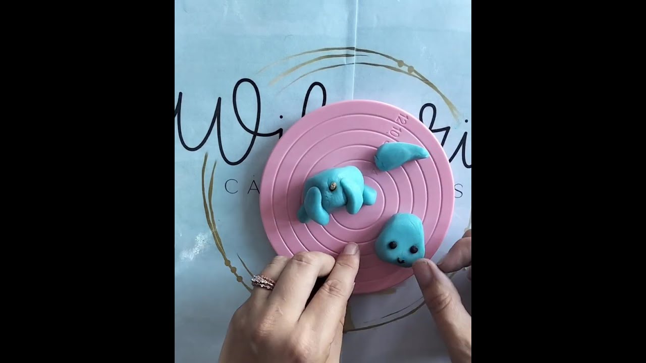 Axolotl fondant figurine for kids