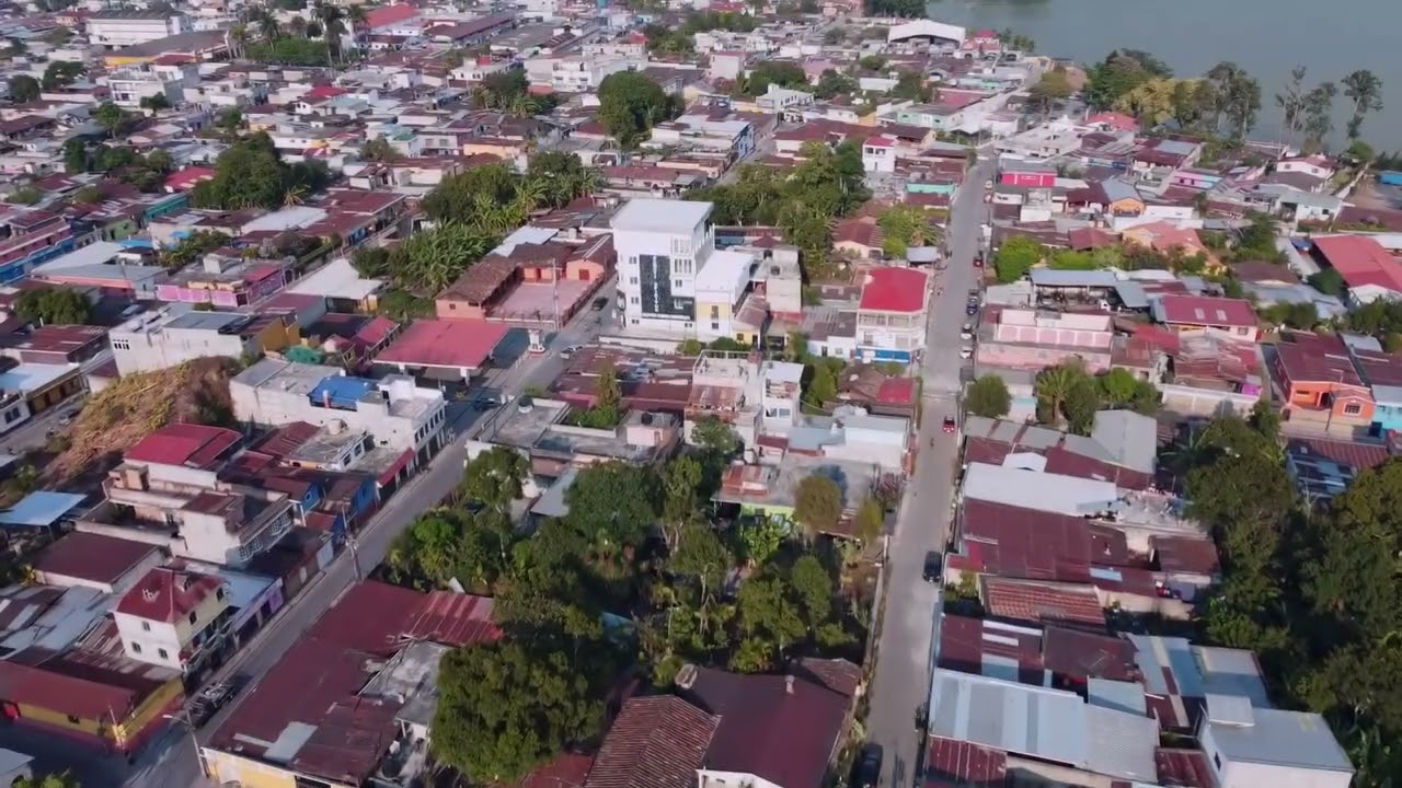 SAN CRISTOBAL ALTA VERAPAZ GUATEMALA - RELAX MUSIC WITH HEADPHONES