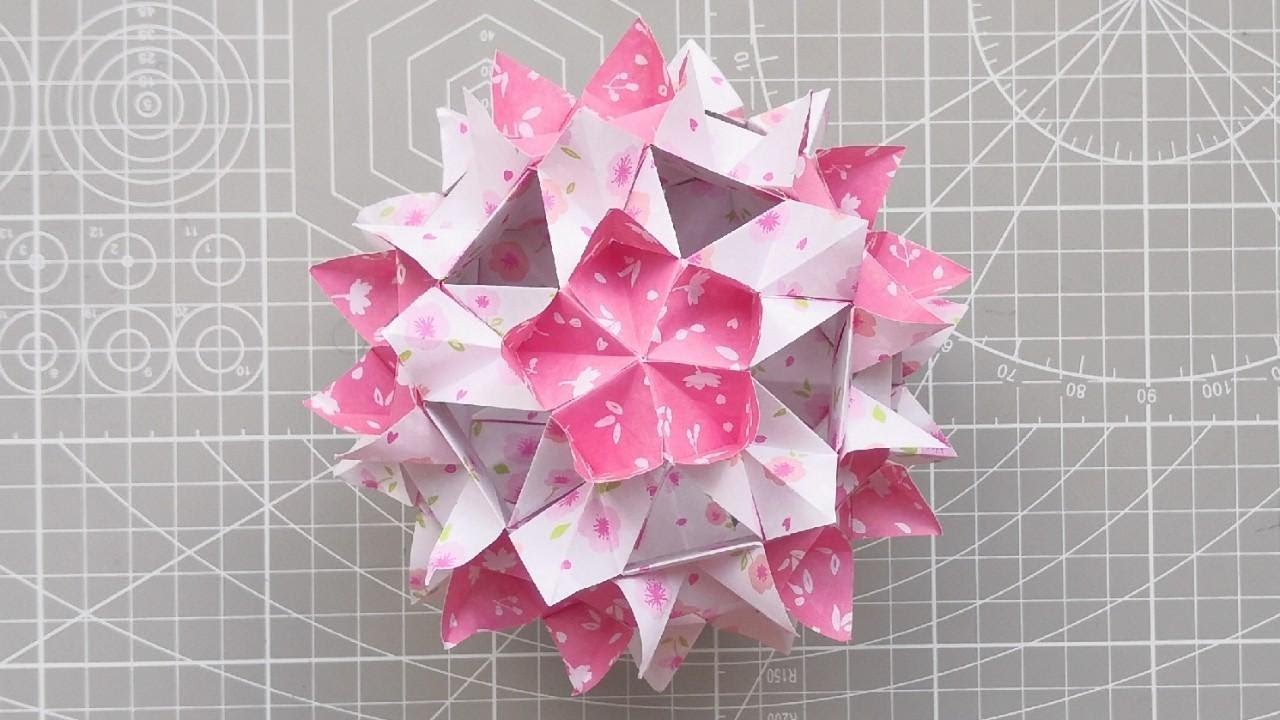 折纸非常漂亮的花球，有耐心就能做出来
