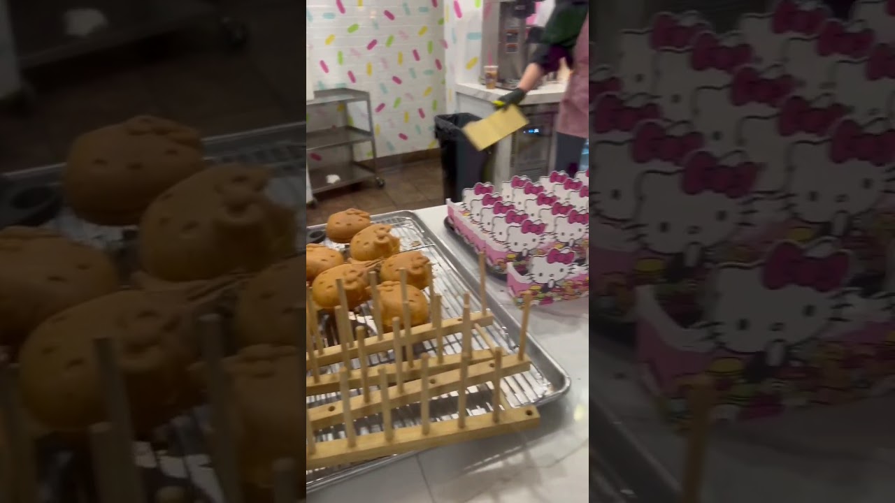 Cute New Hello Kitty Cafe Las Vegas