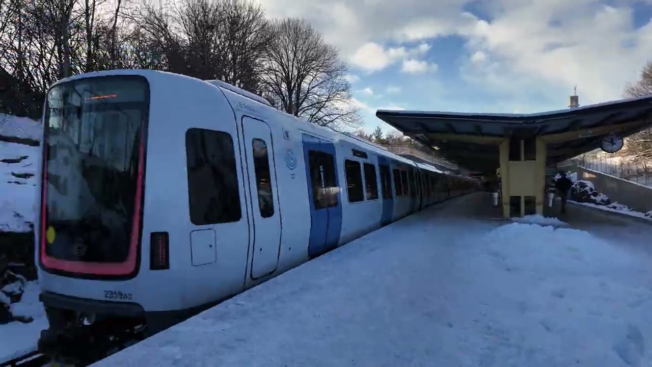 Sweden, Stockolm, subway ride from Midsommarkransen to Telefonplan