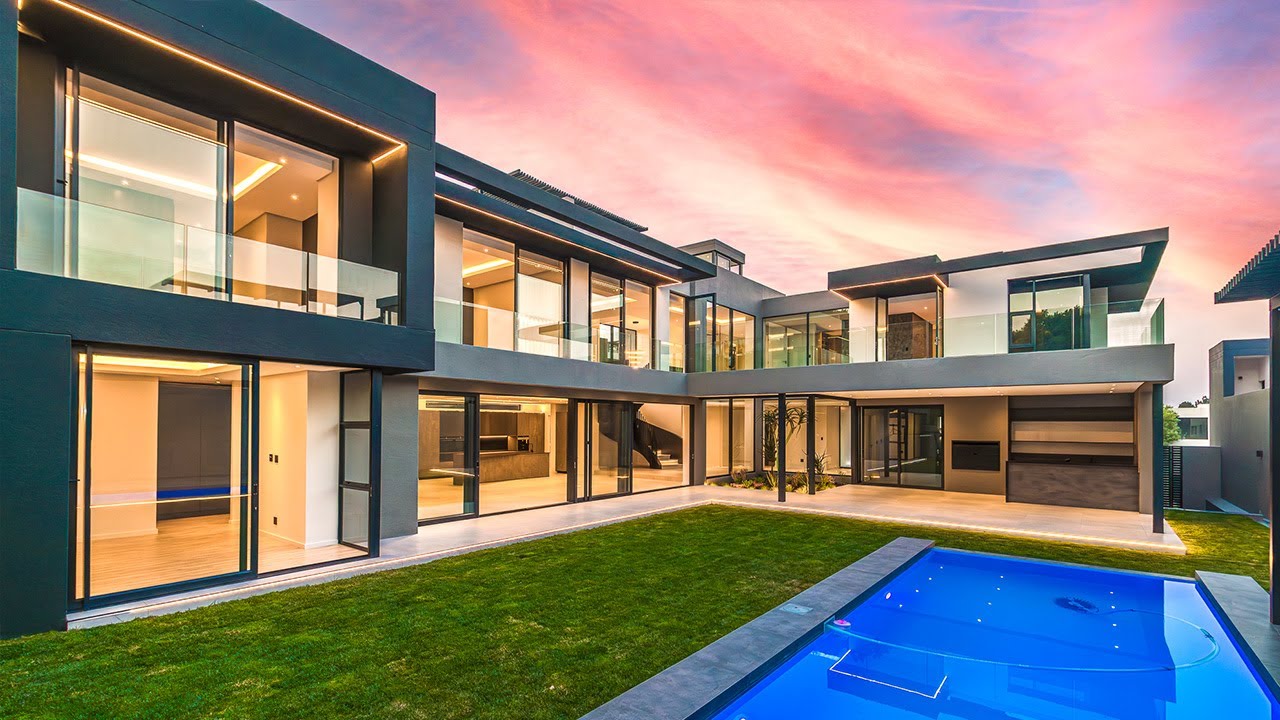 37 Eccleston Crescent Bryanston