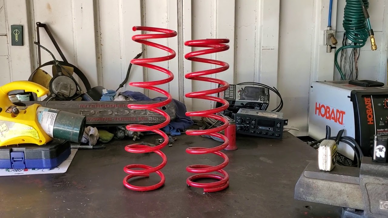 1979 Fiat Spider 124, Rear lowering springs install
