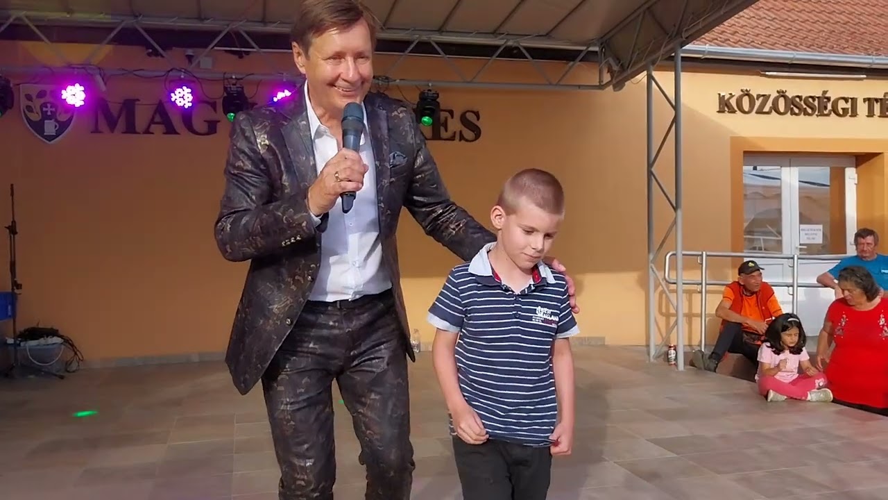 Bencusunk sem maradhatott ki az éneklésből.Jóska🥰Köszönjük szépen Kaczor Ferencnek a hetőséget 🙂