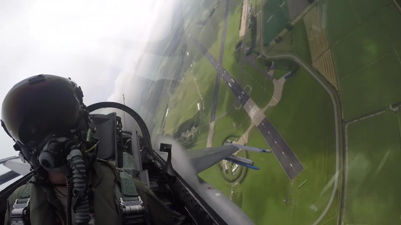 Spectaculaire airdemo's tijdens Luchtmachtdagen 2016