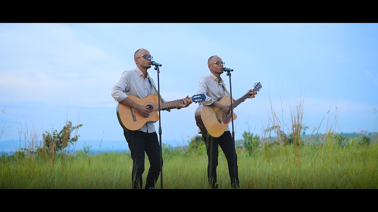 Josué Et Caleb Bitha  - Ami Fidèle