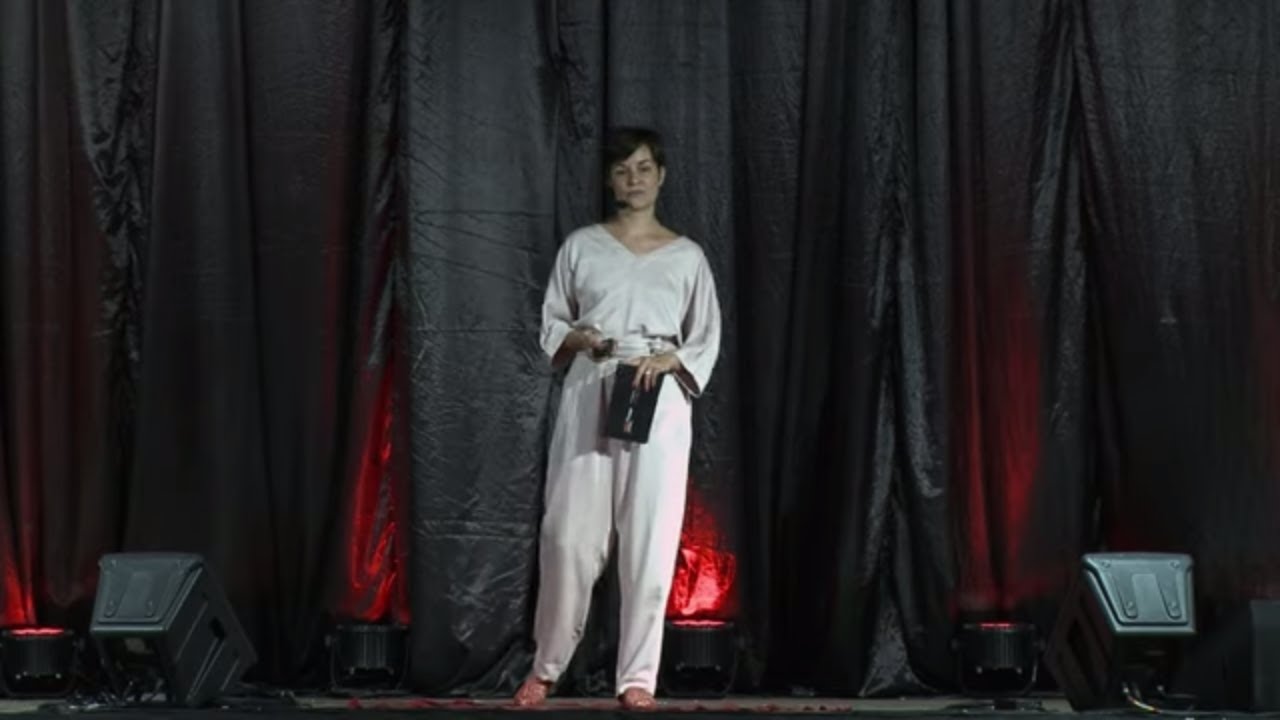 Por quê madrastas são associadas à maldade? | Mariana Camardelli | TEDxFloripa