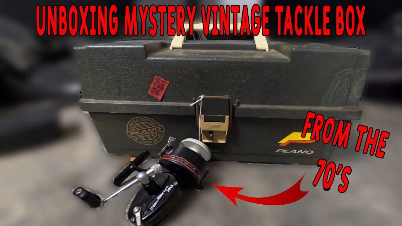 Unboxing a vintage mystery tackle box! #fishing #unboxing #vintage #retro #lure #fishinglife