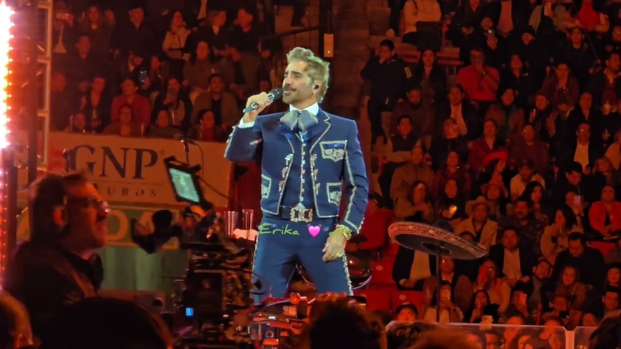Alejandro Fernández el 🐴 ❤️  Varias Canciones De Rey A Rey Plaza de toros México 2924