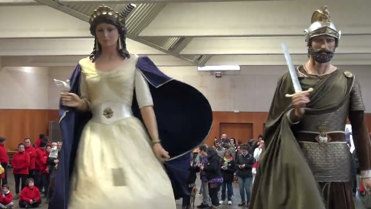 ELS GEGANTS DE LES BORGES BLANQUES A LA II TROBADA YULE DELS GEGANTS NÒRDICS DE SOLSONA