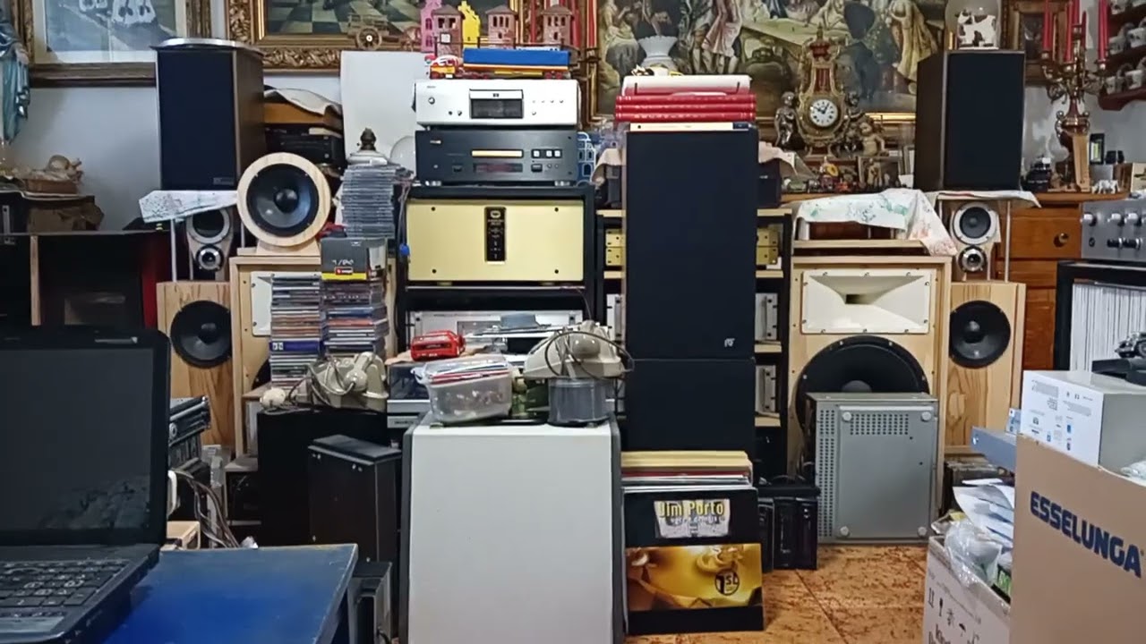 Hifi - Santi e Morti del audio, 1 novembre, ci sarebbe un discorsetto da fare e ...lo facciamo!