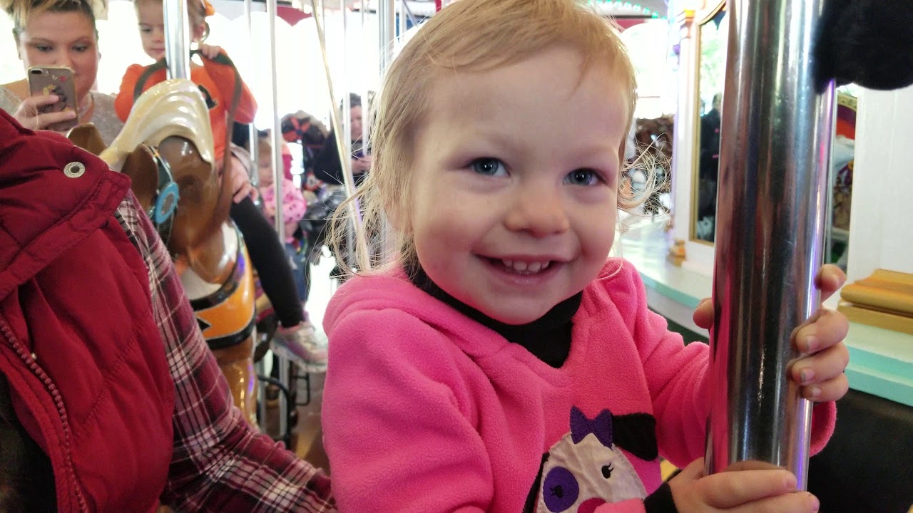 QQ Fall Carousel Ride at Hersheypark