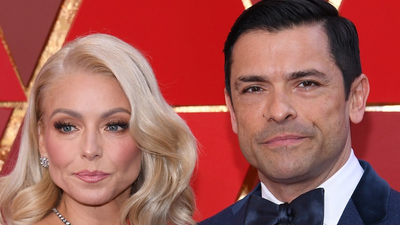 Kelly Ripa's Marriage To Mark Consuelos Is So Strange