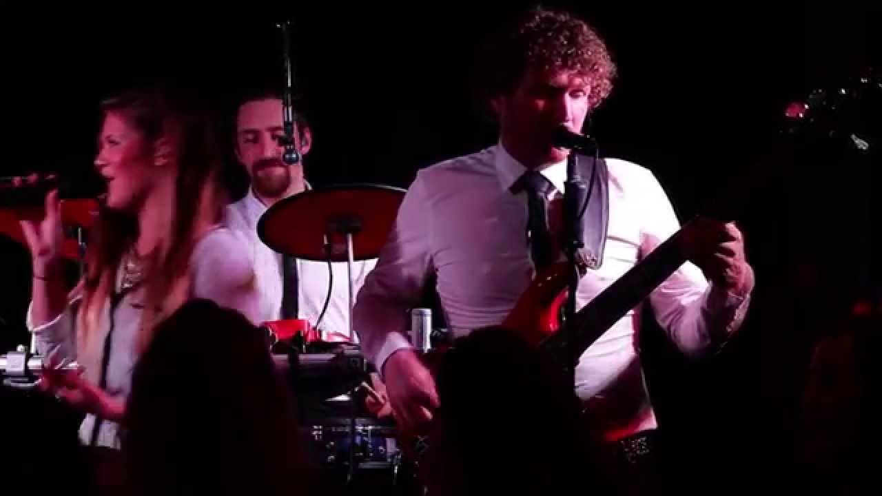 Bruiloftband Giga promo 2015 Video