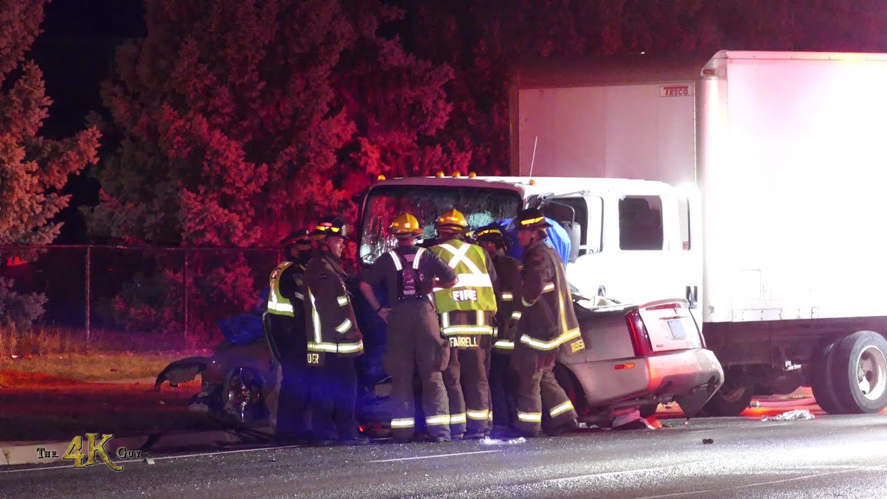 Mississauga: Double fatal truck VS car collision on Bristol Rd 10-1-2020