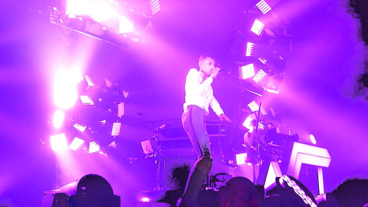 Stromae - Alors On Danse - Live @ Paris Bercy 28.11.2014