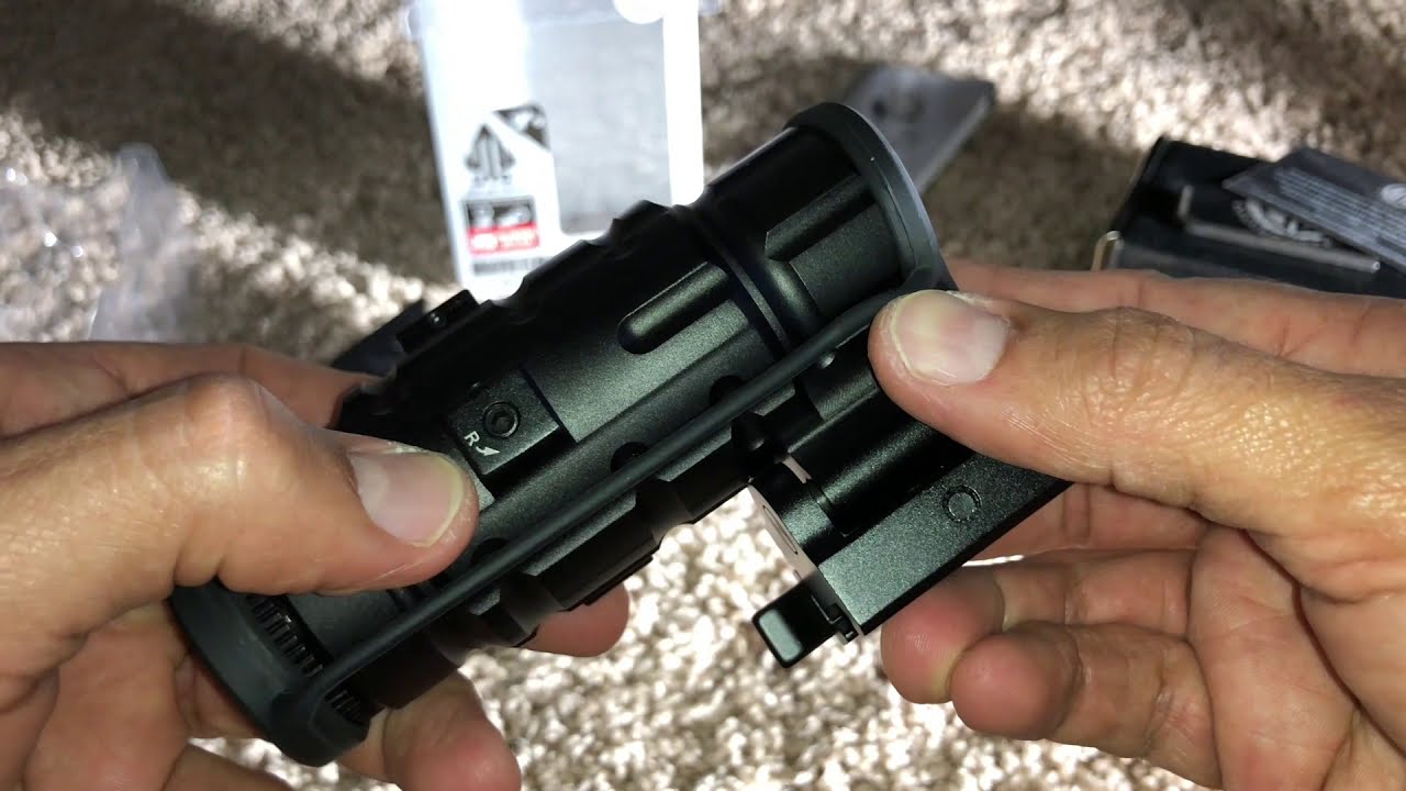 UTG 3X Magnifier / DD 45 Flip Up Iron Sights