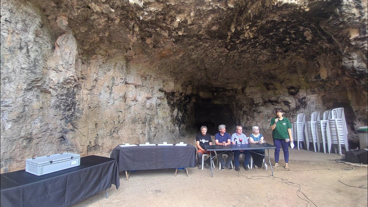 20 anys d'excavacions arqueològiques a les Coves del Toll
