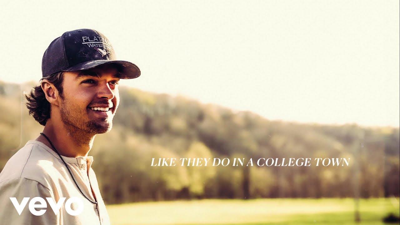 Conner Smith - College Town (Lyric Video)