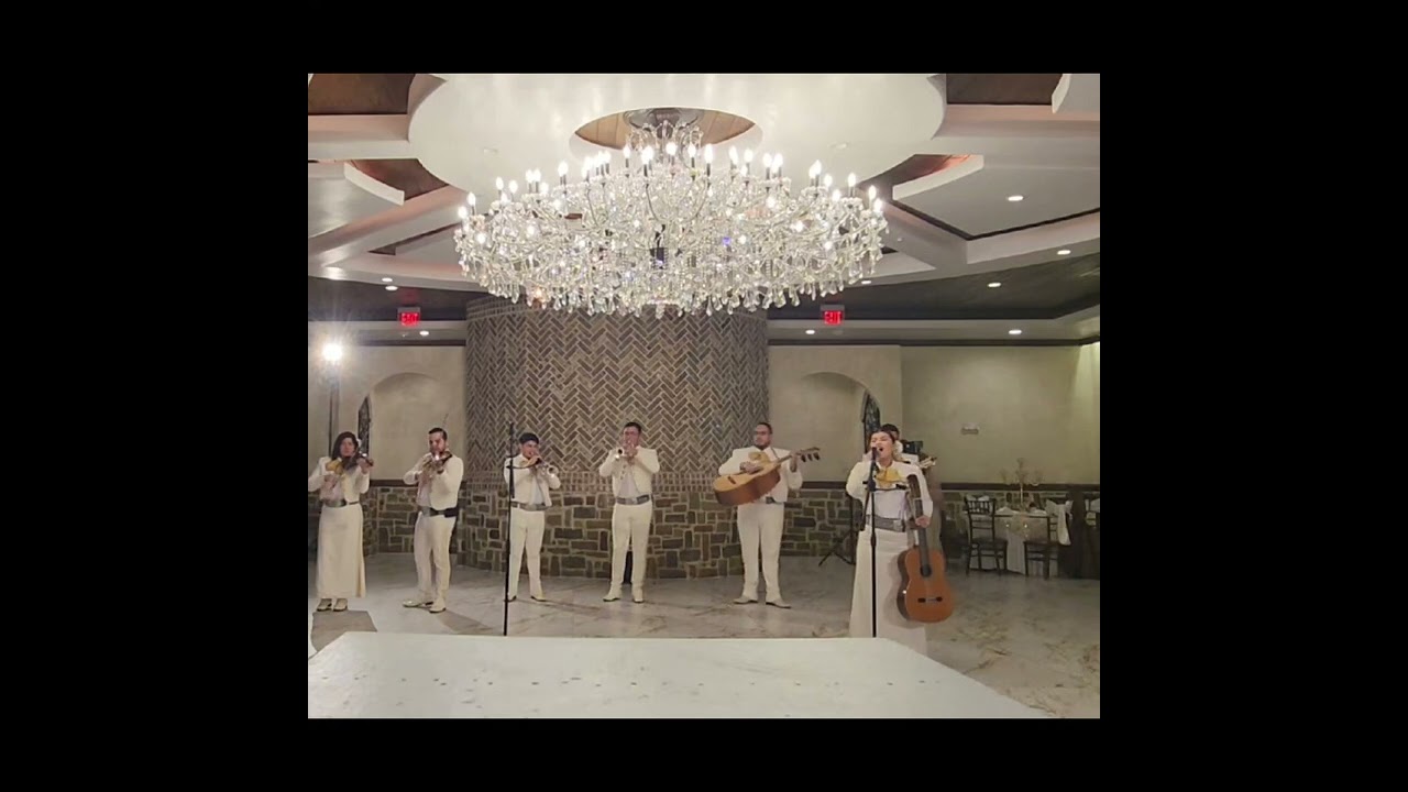 Popurri Ranchero Beatriz Adriana- Mariachi Tequila DFW (Copitas de Mezcal,  Tequilera, La Charreada)