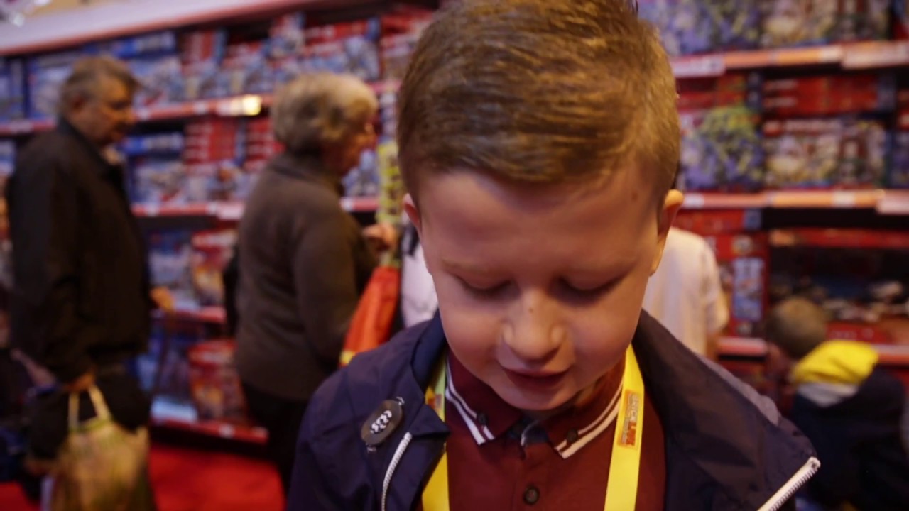 BRICKLIVE 2016   UK s Biggest LEGO Event