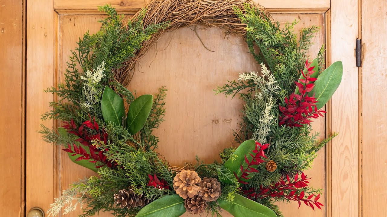 Faux Evergreen & Magnolia Wreath