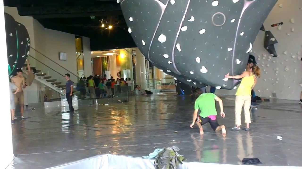 Boulderland - нова зала за катерене в София