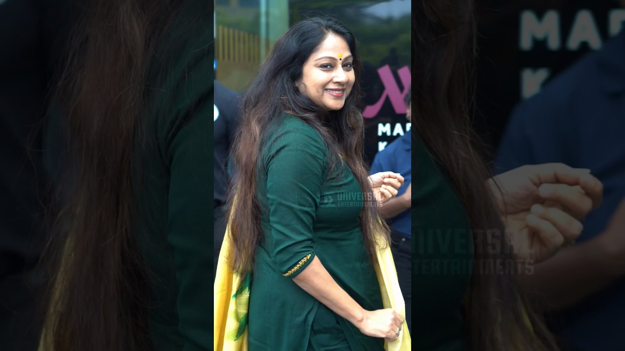When actress Chippy arrived for the Amma organization elections #chippyrenjith #malayalamcinema