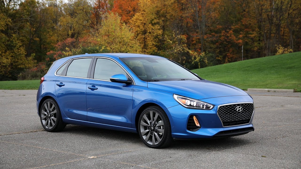 2018 Hyundai Elantra GT Sport (6MT) - Walkaround & POV Test Drive (Binaural Audio)
