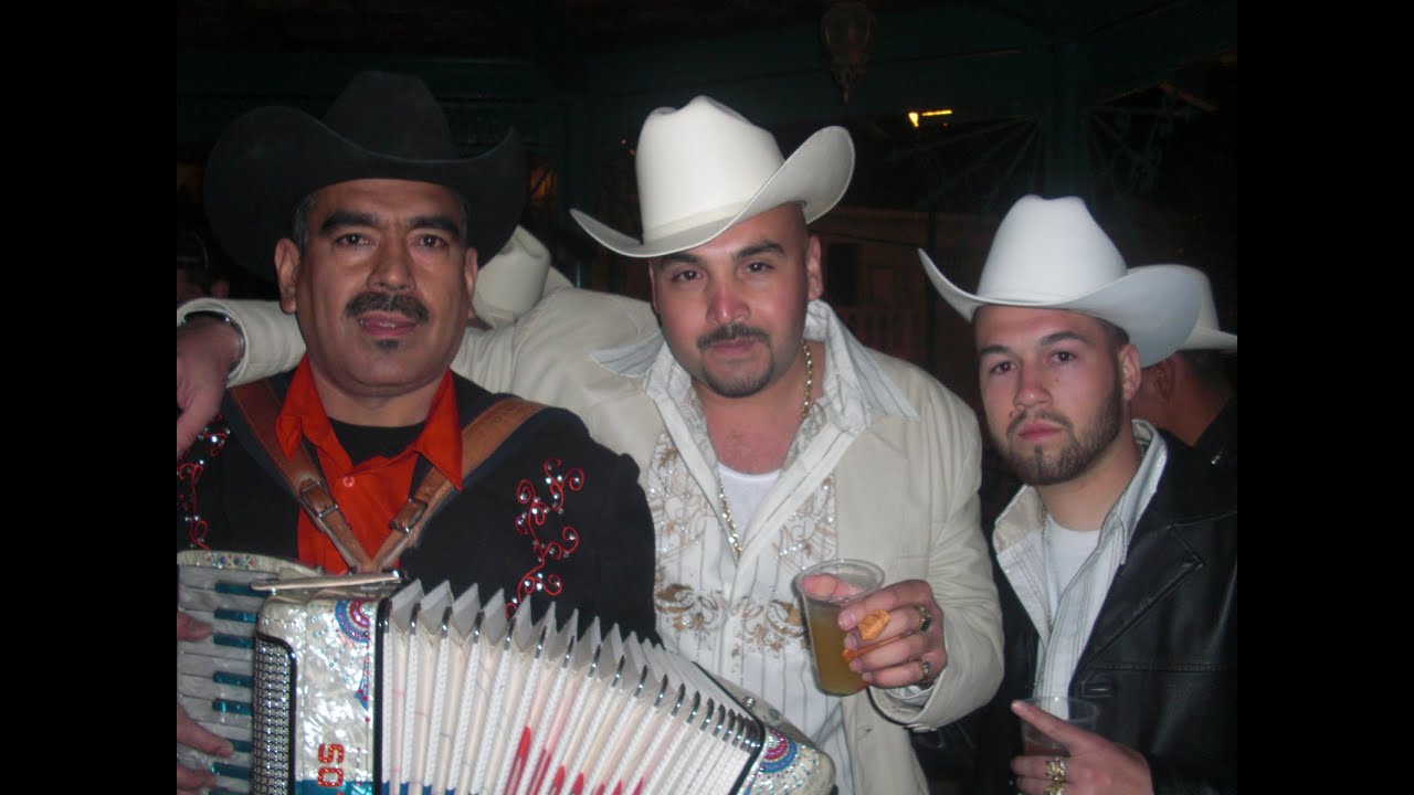 Compa Canelo: La Feria De Canelas Durango 2010 (Parte 2)