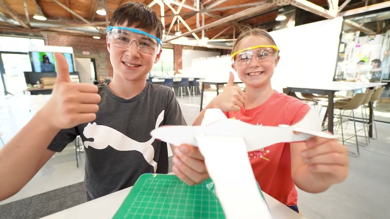 ChompSaw: A kid-safe power tool for cutting cardboard!