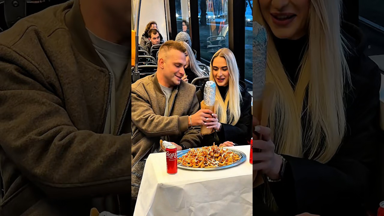 How did she eat that kebab so quickly?😅🌯 #TravelingTable