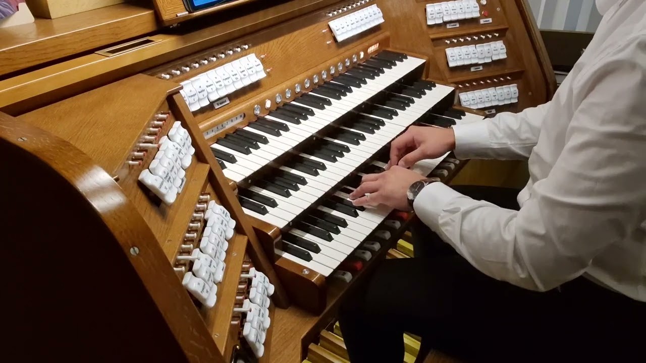 SANCTUS - m. R. DWORNIK. Kości&oacute;ł Mariacki w Bytomiu