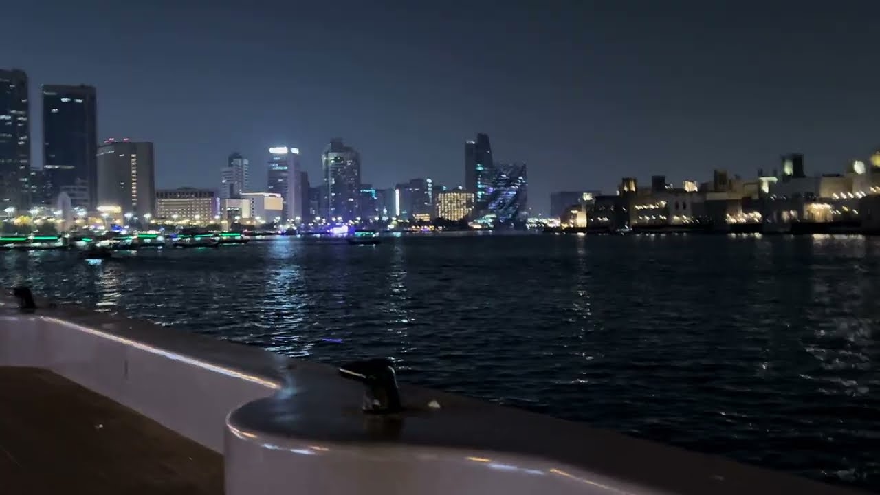 Windy Riverside Walk in Bur Dubai | Relaxing Evening | Natural City Sounds & River Views