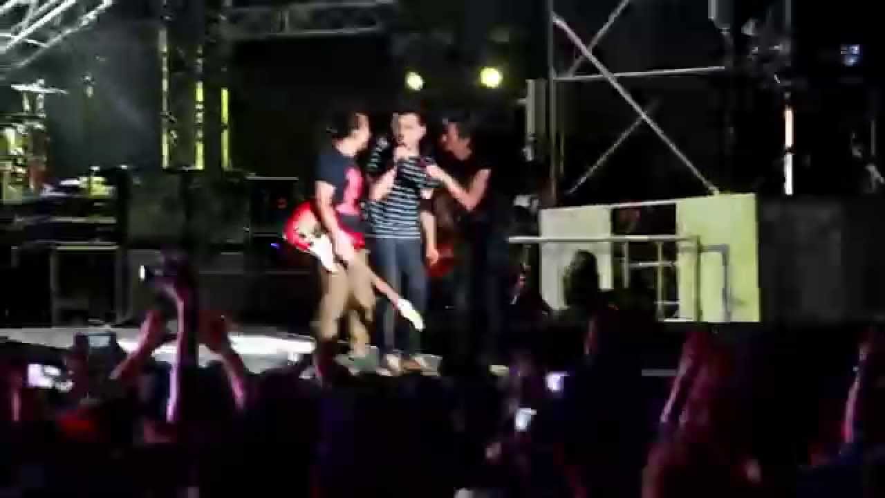 ยาม - LABANOON  feat. Bodyslam @ คอนเสิร์ตบอดี้สแลมสิบสาม #BodySlam13