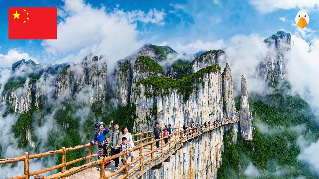 Enshi🇨🇳 China&rsquo;s &ldquo;Lost World&rdquo; of Giant Canyons and Mystical Tujia Architecture | 4K