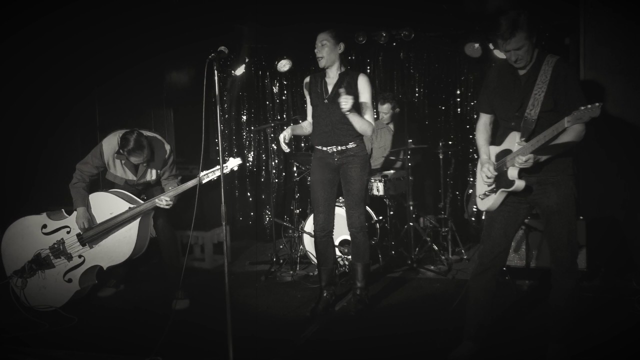 Saudia Young, live cover-Poison Milk-Quasimodo Berlin 2017