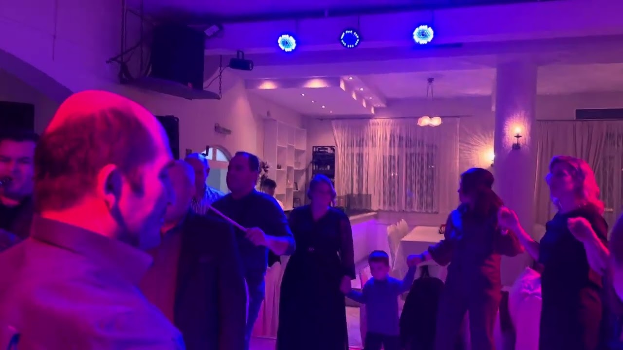 ΑΝΑΣΤΕΝΑΖΕΙ Η ΑΣΦΑΛΤΟΣ, ΒΑΓΓΕΛΗΣ ΤΟΡΗΣ, ΓΙΑΝΝΗΣ ΖΙΑΚΟΣ ΚΛΑΡΙΝΟ