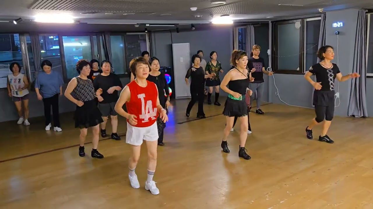 Always Remember 2025 - Line Dance (Team 금천구 동호회)