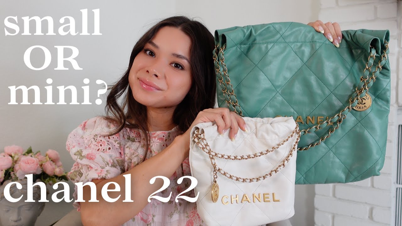 SMALL CHANEL 22 | mini size comparison | mod shots | what fits