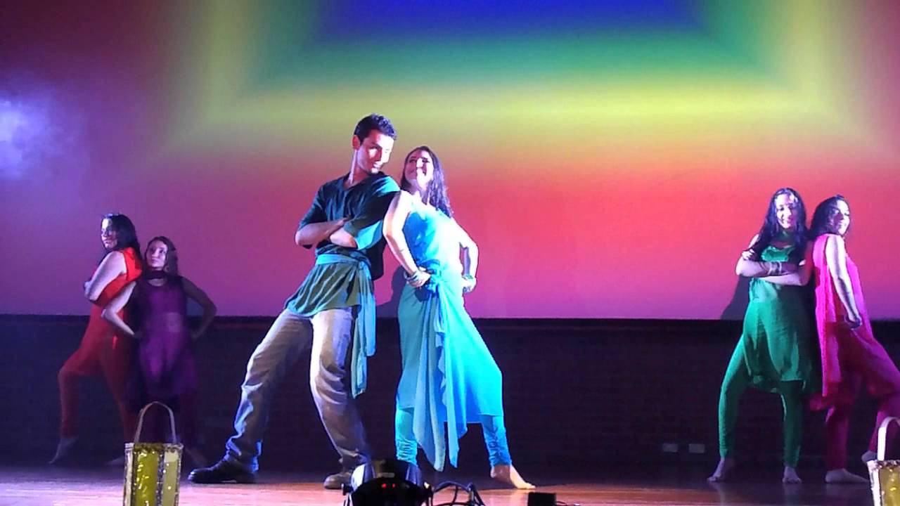 KOI LADKI HAI - COMPAÑIA DE DANZAS BOLLYWOOD- ACADEMIA NATARAJA
