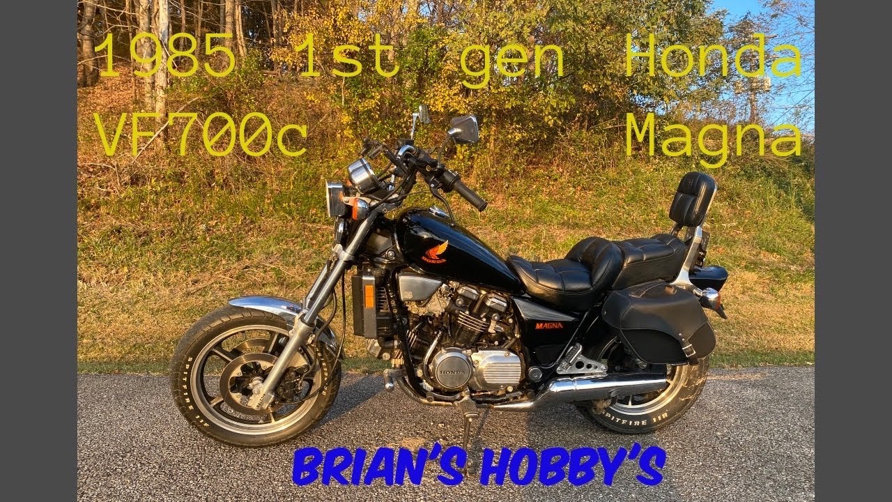 1985 Honda VF700C Magna, carb removal