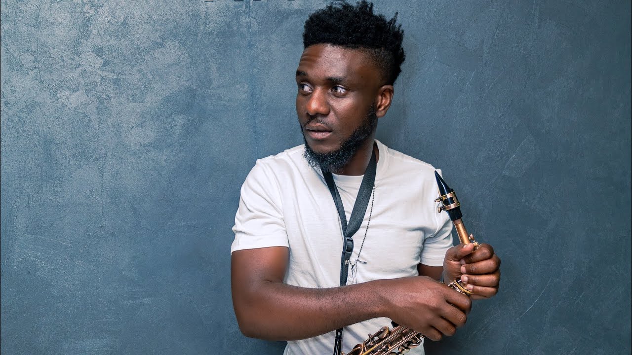 MAKABONGWE:  SAXOPHONE COVER | The Sound of Revival | Ntokozo Mbambo ft Nathaniel Bassey