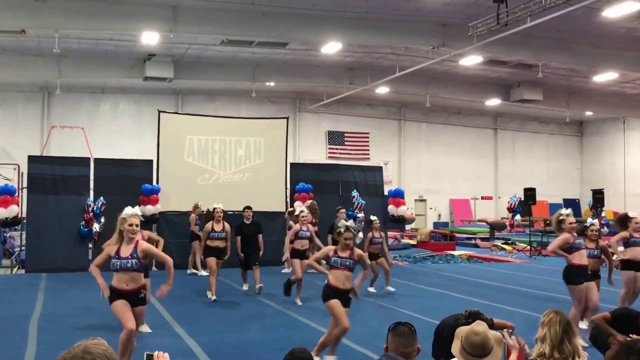 American Cheer Flyers Showcase 2016