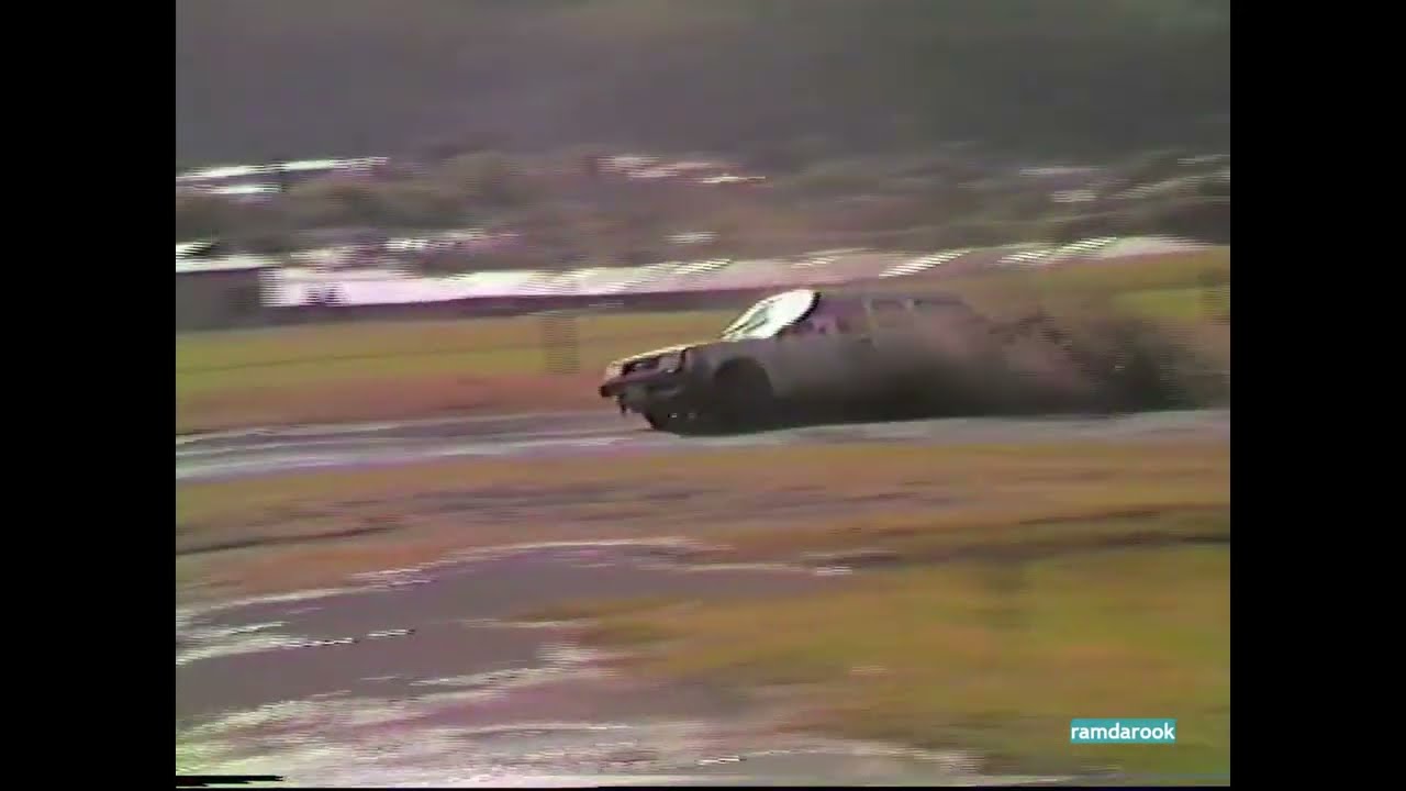 Sandon / Bulli Beach Car Park 1989 / Filmed by Ross Myers